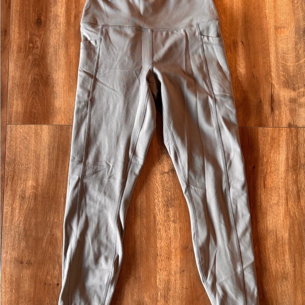 Yogalicious Leggings in Light Gray
